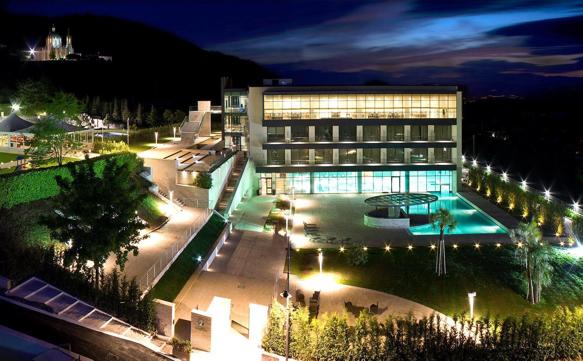 Fonte Del Benessere Resort Castelpetroso Exterior foto